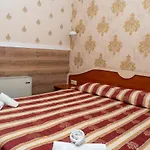 Хотел Petar And Pavel & Relax Center
