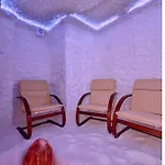 Petar And Pavel & Relax Center Хотел