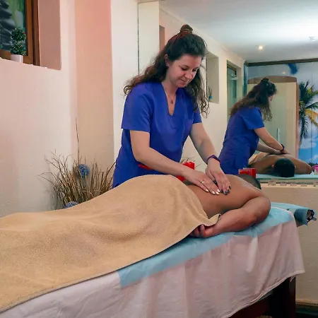 ホテル Petar And Pavel & Relax Center ポモリエ