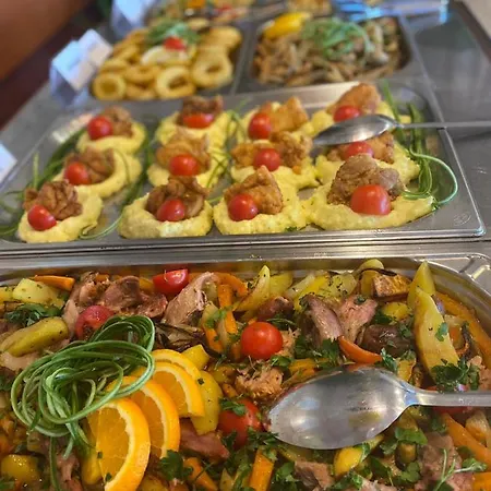 Petar And Pavel & Relax Center ポモリエ