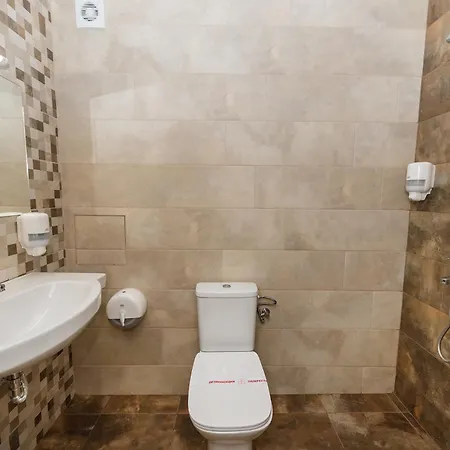 Petar And Pavel & Relax Center Поморіє
