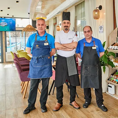 Petar And Pavel & Relax Center Хотел 3*