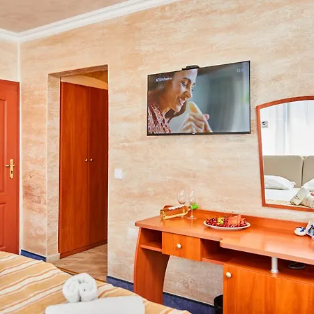 Отель Petar And Pavel & Relax Center Поморие
