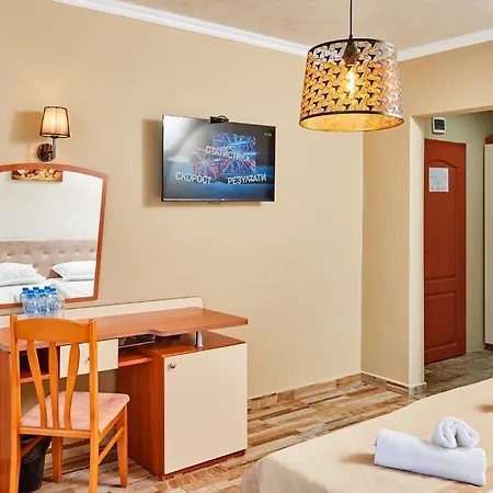 Petar And Pavel & Relax Center Хотел