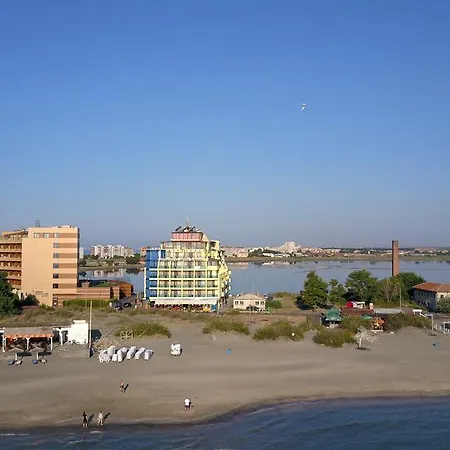 Petar And Pavel & Relax Center Готель 3*